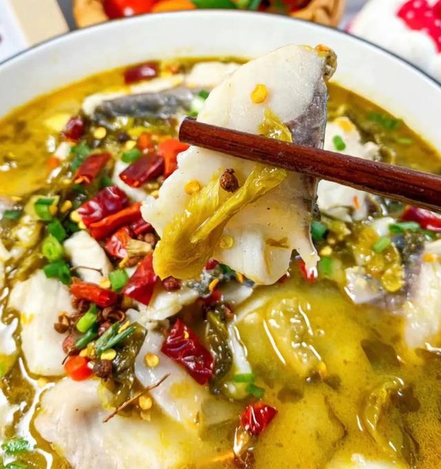 糯米饭年糕的做法大全：传承与创新的美味佳肴